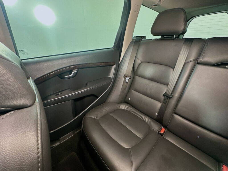2016 Volvo XC70 T5 Drive-E Premier