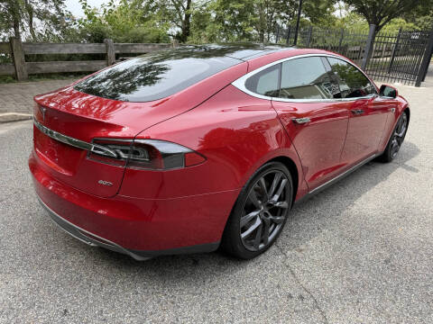 2016 Tesla Model S 90D