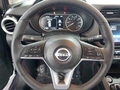 2023 Nissan Versa SR