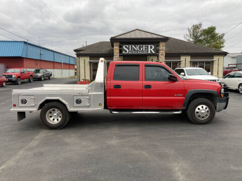 2001 Chevrolet Silverado 3500 for sale at Singer Auto Sales in Caldwell OH