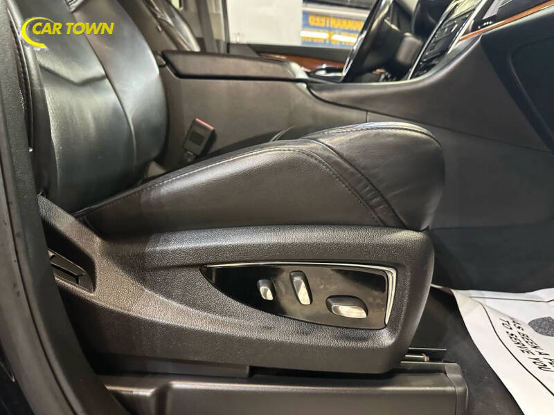 2015 Cadillac Escalade ESV Luxury