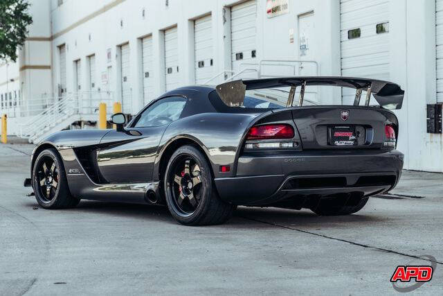 2009 Dodge Viper SRT 10