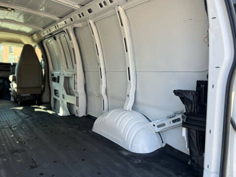 2021 Chevrolet Express 2500