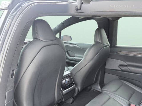 2023 Tesla Model X Standard Range