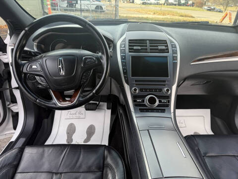 2017 Lincoln MKZ Reserve