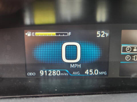 2022 Toyota Prius LE AWD-e