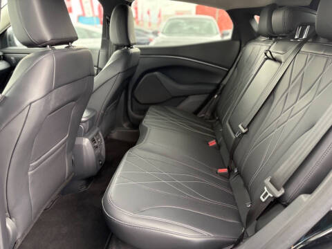 2024 Ford Mustang Mach-E Select