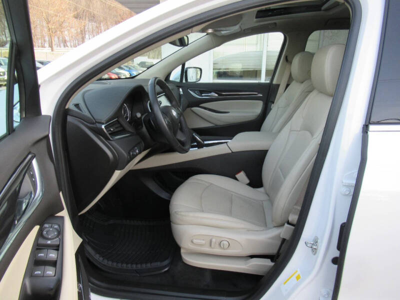 2021 Buick Enclave Essence