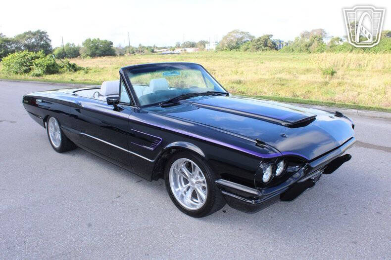 1964 Ford Thunderbird