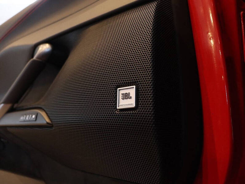 2024 Ferrari 296 GTS