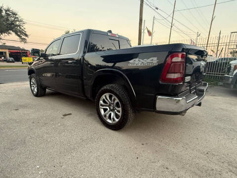 2019 RAM 1500 Laramie Longhorn