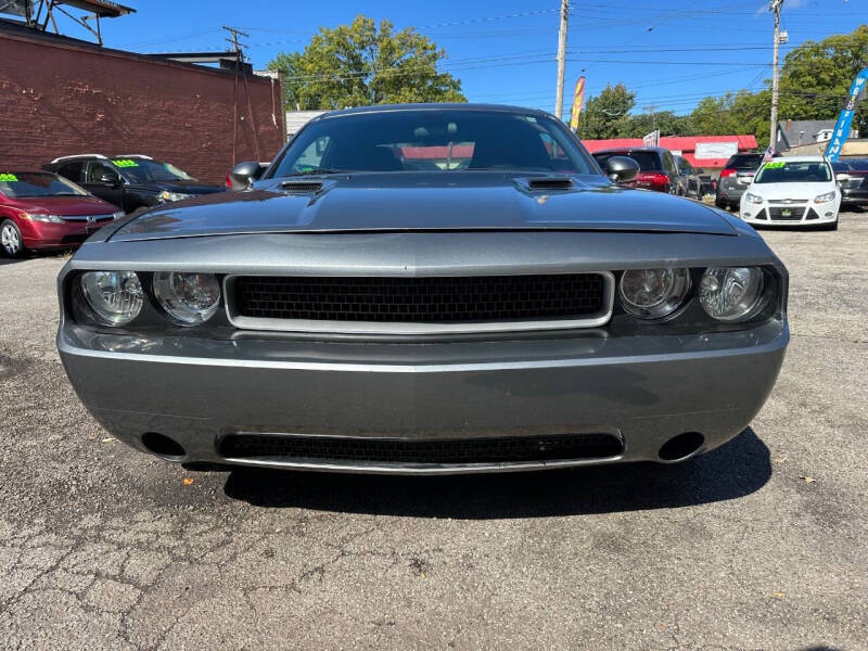 2012 Dodge Challenger SXT