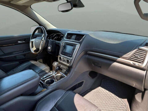2015 GMC Acadia Denali