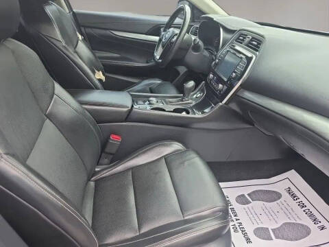 2016 Nissan Maxima