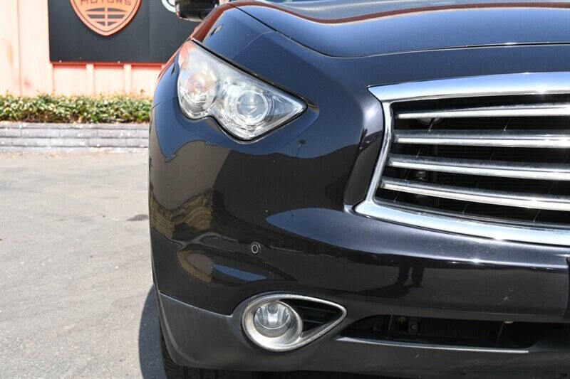 2013 Infiniti FX37