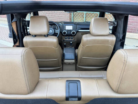 2012 Jeep Wrangler Sahara