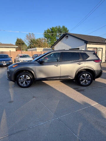2021 Nissan Rogue SV