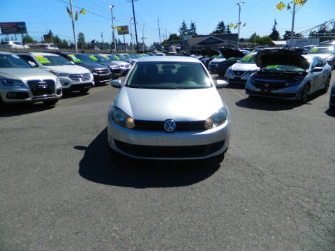 2013 Volkswagen Golf 2.5L PZEV