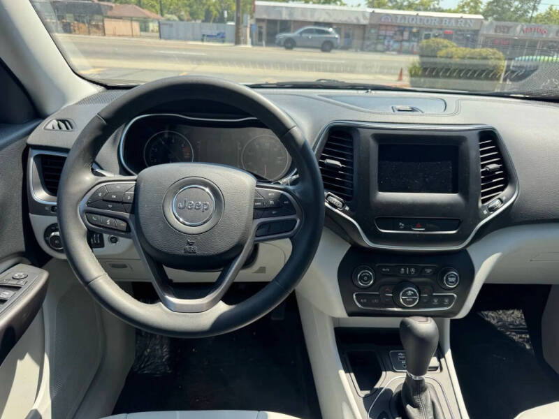 2020 Jeep Cherokee Latitude Plus