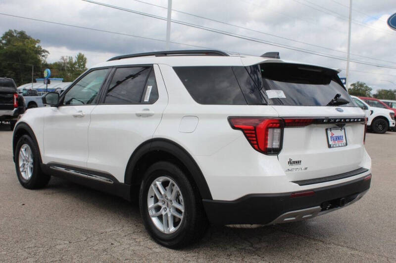 2025 Ford Explorer Active