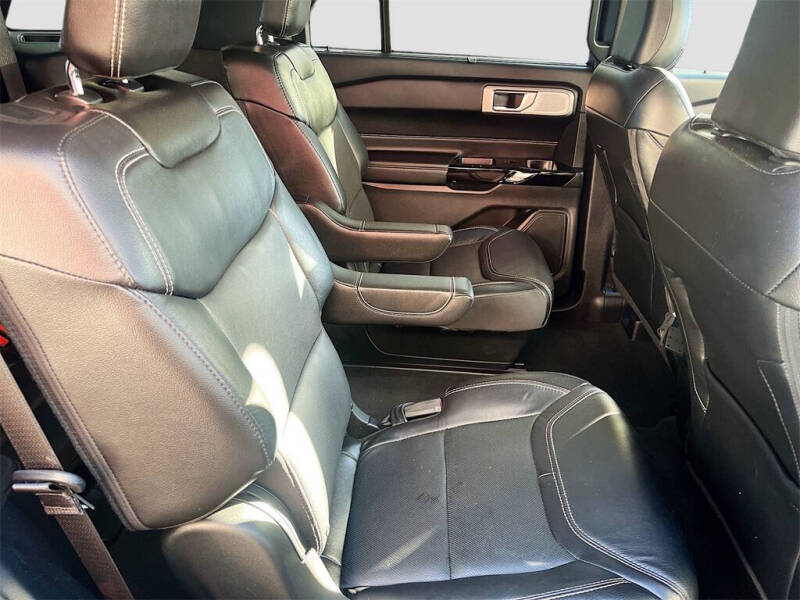 2022 Ford Explorer ST