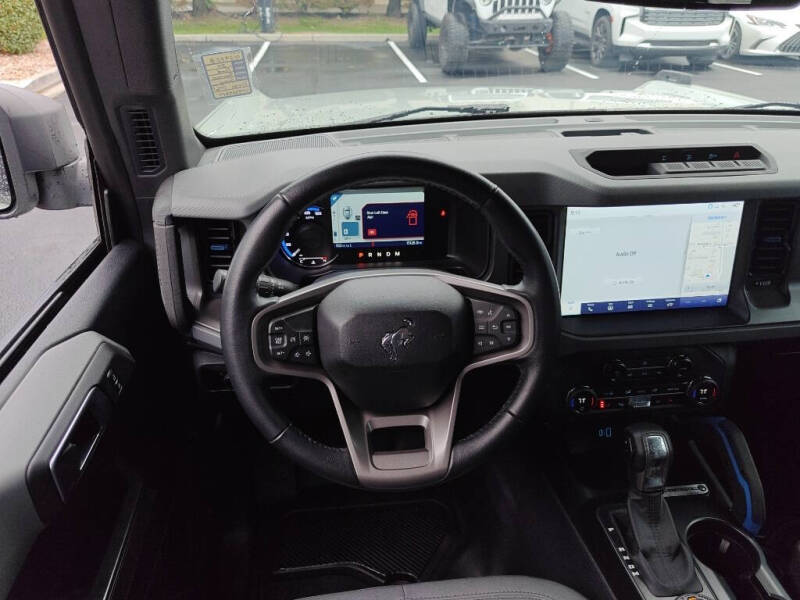 2024 Ford Bronco Black Diamond