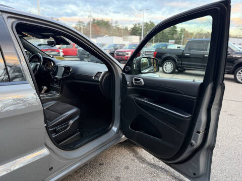 2020 Jeep Grand Cherokee Altitude