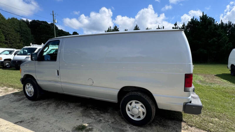 2007 Ford Econoline Van Commercial photo 8