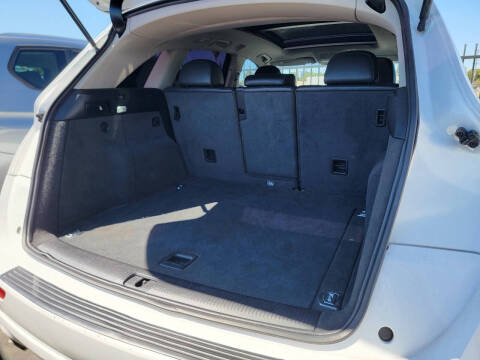 2011 Audi Q5 2.0T quattro Premium