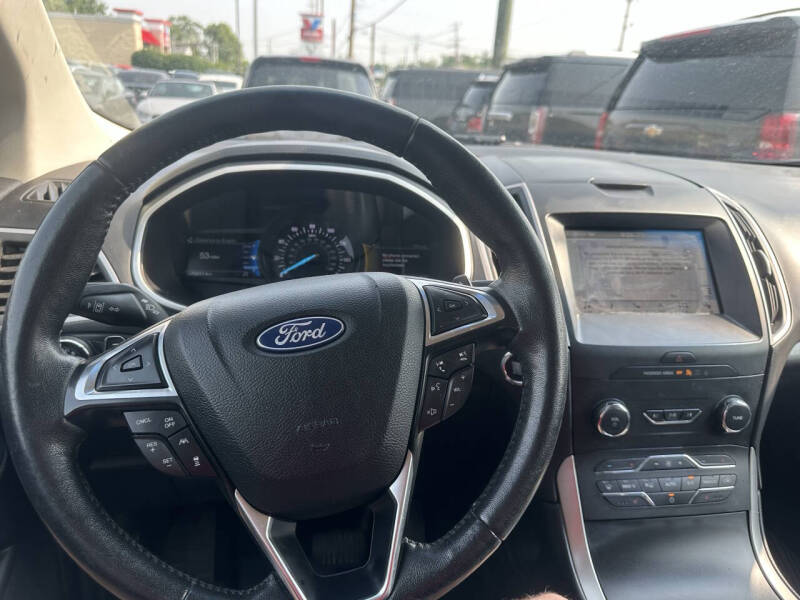 2019 Ford Edge SEL