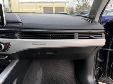 2017 Audi A4 2.0T quattro Premium Plus