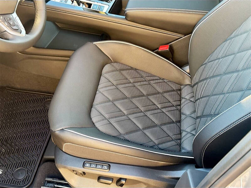 2026 Volkswagen Atlas SEL Premium R-Line 4Motion