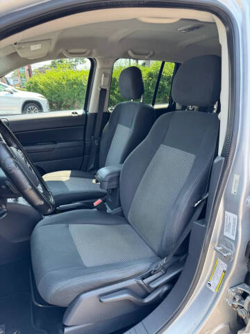 2012 Jeep Compass Latitude
