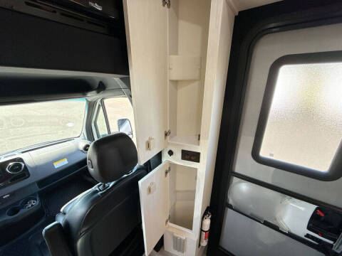 2024 Mercedes-Benz Sprinter