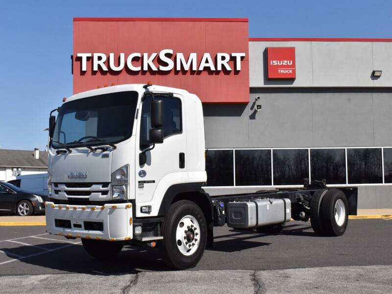 2020 Isuzu FTR for sale at Trucksmart Isuzu in Morrisville PA