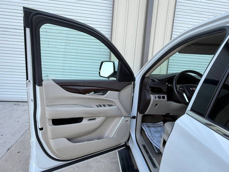 2017 Cadillac Escalade Premium Luxury