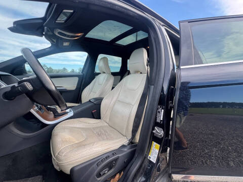 2015 Volvo XC60 T5 Drive-E Premier