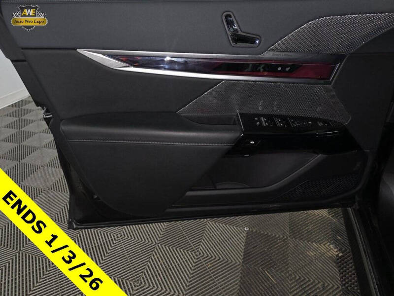 2024 BMW i7 eDrive50