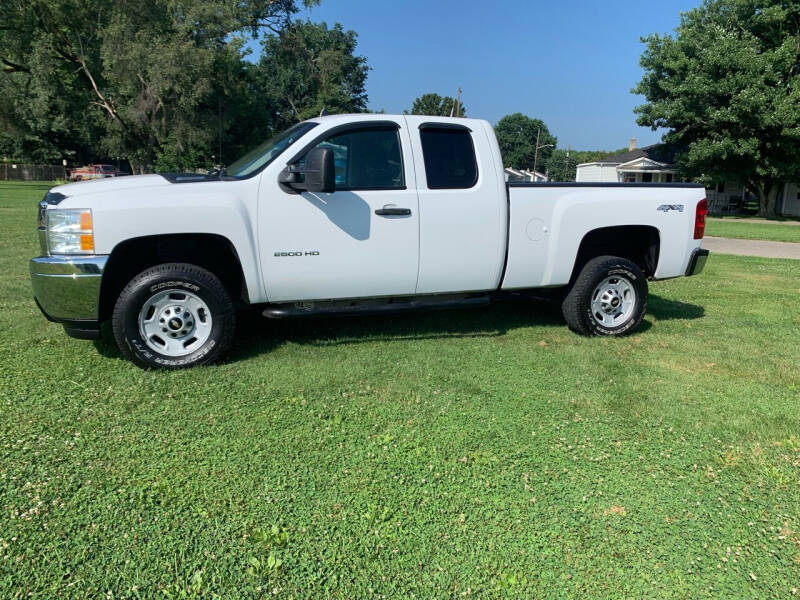 2013 Chevrolet Silverado 2500HD for sale at Clarks Auto Sales in Connersville IN