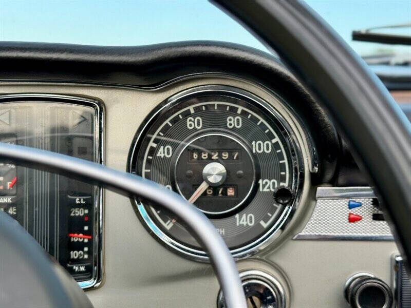 1969 Mercedes-Benz SL-Class