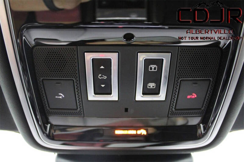 2019 Land Rover Range Rover Velar P380 R-Dynamic HSE