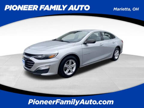 2019 Chevrolet Malibu for sale at Pioneer Family Preowned Autos of WILLIAMSTOWN in Williamstown WV