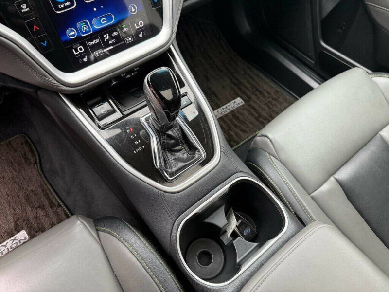 2020 Subaru Outback Onyx Edition XT