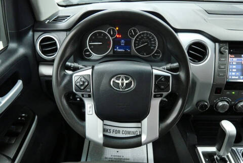 2017 Toyota Tundra SR5