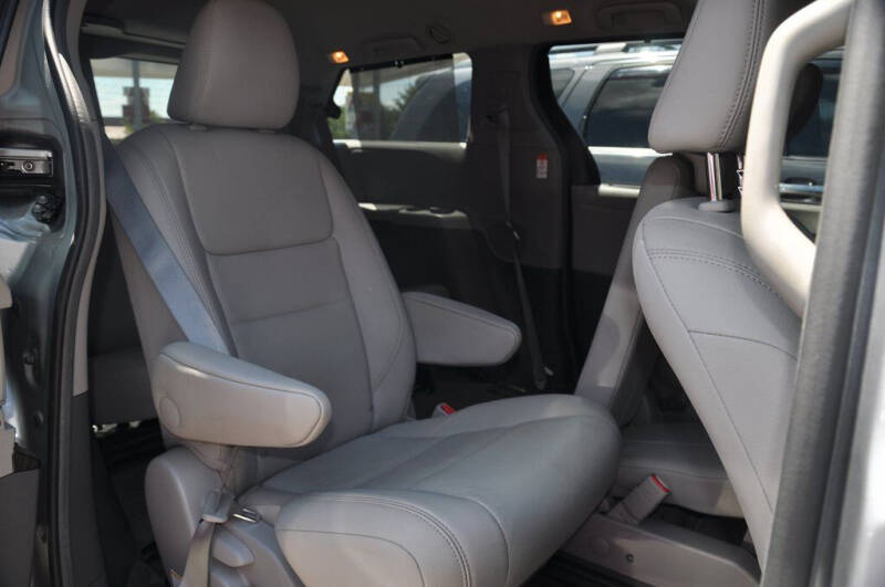 2017 Toyota Sienna