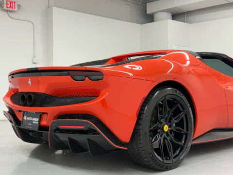 2024 Ferrari 296 GTS