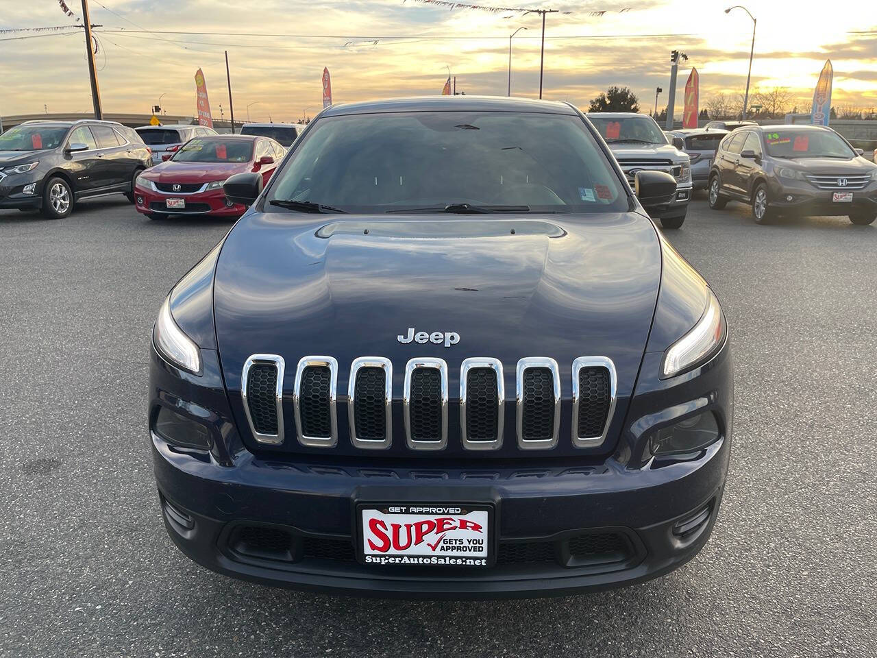 2015 Jeep Cherokee for sale at Super Auto Sales Modesto in Modesto, CA