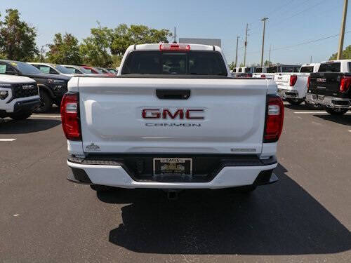 2025 GMC Canyon Elevation