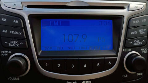 2012 Hyundai Accent GLS