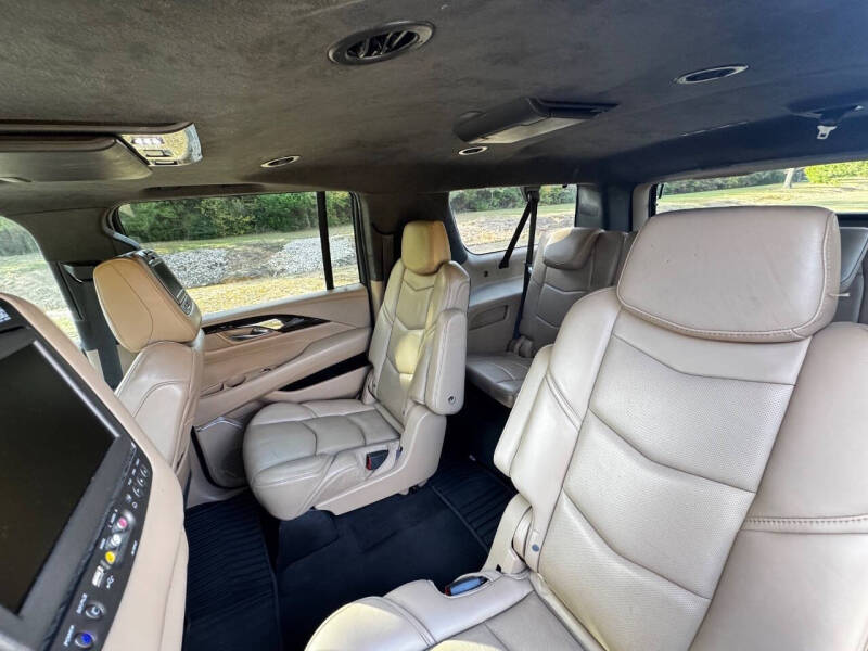 2019 Cadillac Escalade ESV Platinum